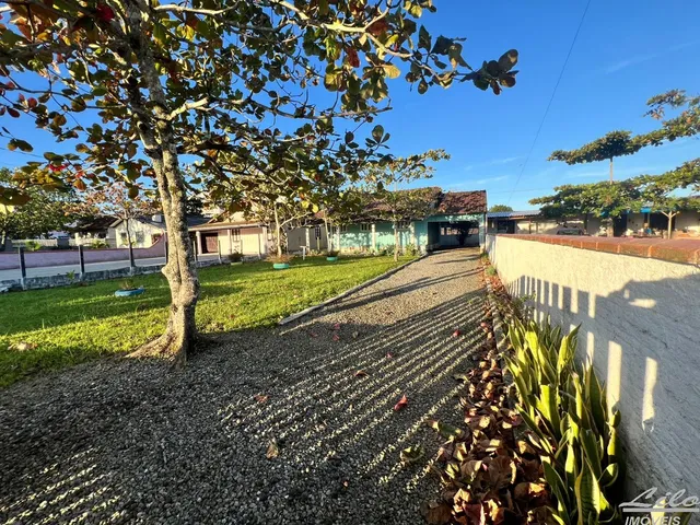 Imagem: Excelente Terreno na Praia de Armação!