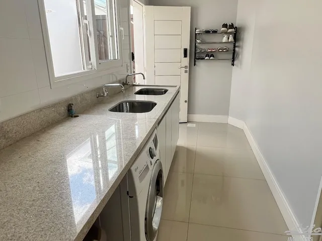 Imagem 10: Fino sobrado averbado no Centro de Penha/SC!!