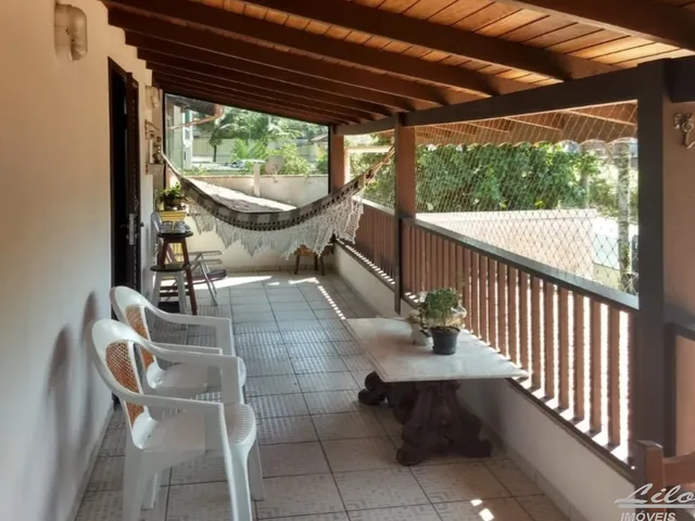 Imagem 3: Sobrado com 2 Moradias Independentes com 180M²