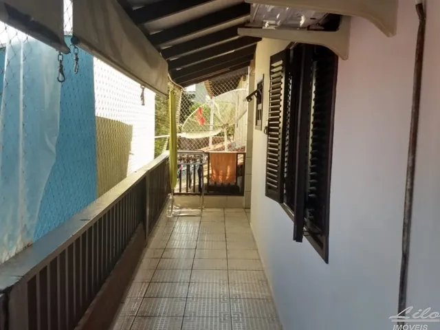 Imagem 6: Sobrado com 2 Moradias Independentes com 180M²