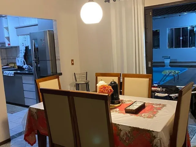 Imagem 15: Casa com Piscina no Centro de Penha