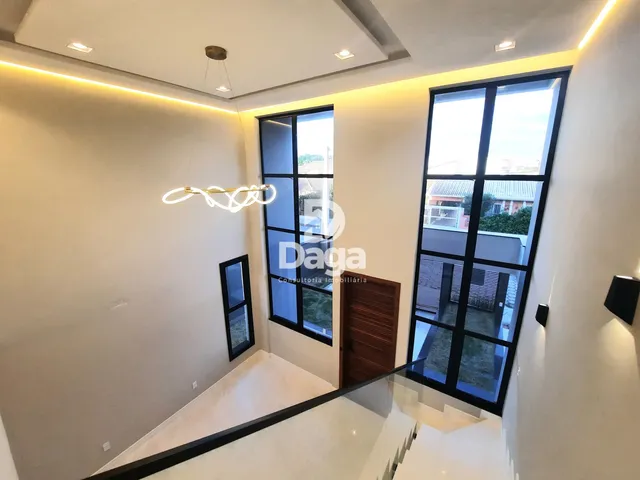 Imagem 4: Casa Alto Padrão em Carianos, Florianópolis/SC