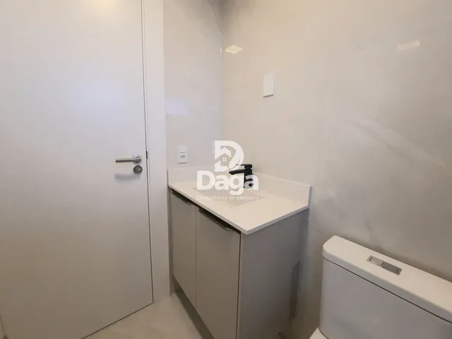 Imagem 3: Casa Alto Padrão em Carianos, Florianópolis/SC