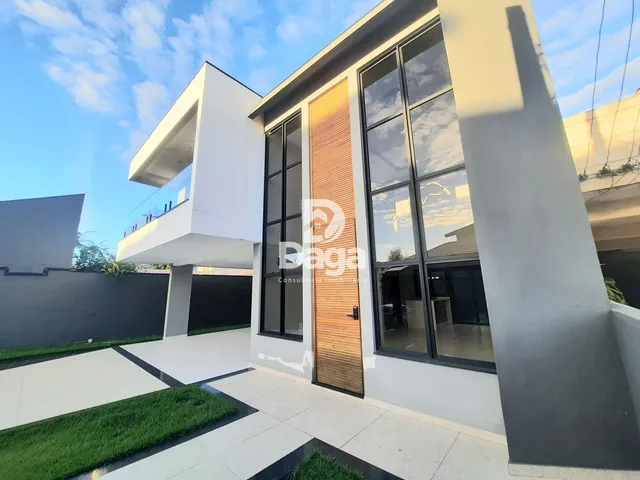 Imagem: Casa Alto Padrão em Carianos, Florianópolis/SC