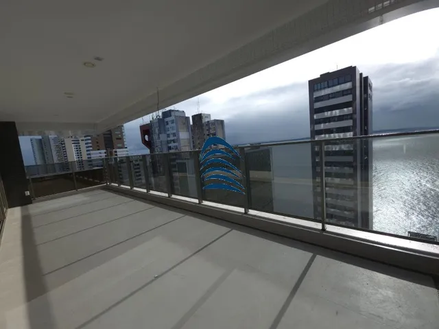 Imagem 10: MANSÃO VILLA VITÓRIA ? CORREDOR DA VITÓRIA Viva o privilégio de morar em um dos