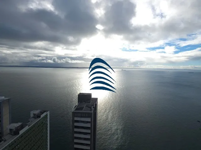 Imagem 16: MANSÃO VILLA VITÓRIA ? CORREDOR DA VITÓRIA Viva o privilégio de morar em um dos