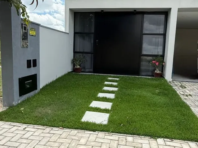 Imagem: Casa Duplex com ENERGIA SOLAR