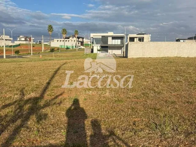 Imagem: Terreno no Condomínio Grand Forest