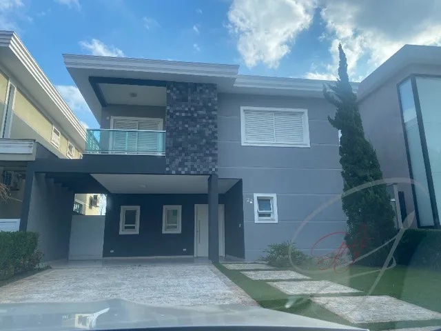 Imagem: Luxuosa Casa em Condomínio À Venda em