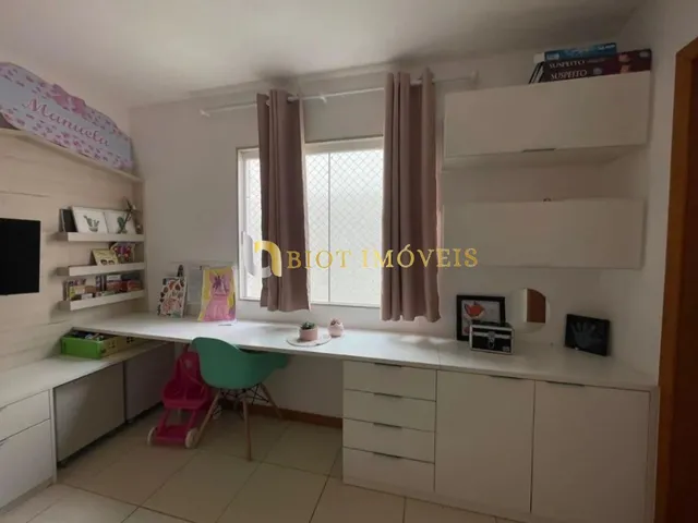 Imagem 14: Imperdível casa à venda em Niterói-RJ, bairro Itaipu. 4 quartos, 3 suítes, 1 sala, 5
