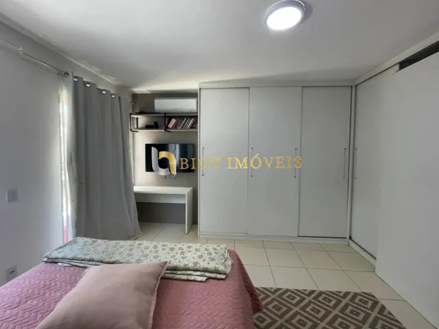Imagem 15: Imperdível casa à venda em Niterói-RJ, bairro Itaipu. 4 quartos, 3 suítes, 1 sala, 5