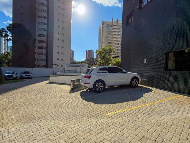 Imagem 11: Apartamento Alto Padrão com 4 quartos, 3 vagas de garagem, 196m² privativos, no