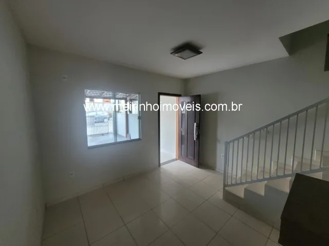 Imagem 2: Sobrado Geminado com 2 Dormitórios e Edícula - Vila Nova, Joinville