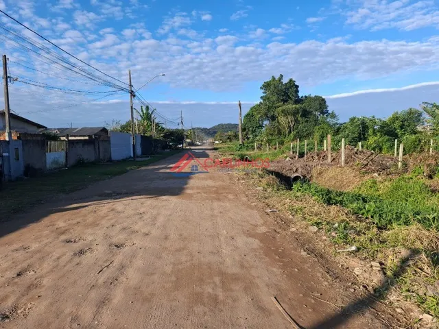Imagem 2: Excelente Terreno no Bairro Piçarras