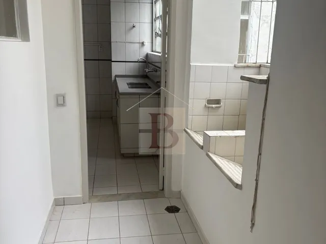 Imagem 3: Apartamento à Venda em Copacabana, Rio de Janeiro-RJ: 4 Quartos, 1 Suíte, 2 Salas, 3