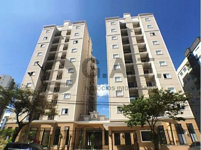Imagem: O apartamento possui 2 Dormitórios, 1 Suíte, 2 Banheiros,