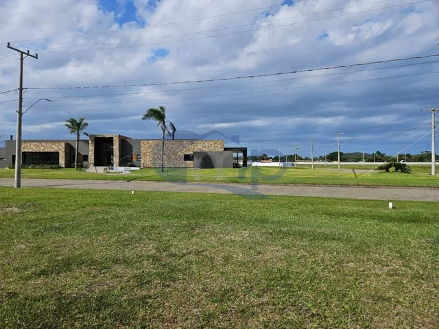 Imagem: Terreno a venda no Condominio Lake Village