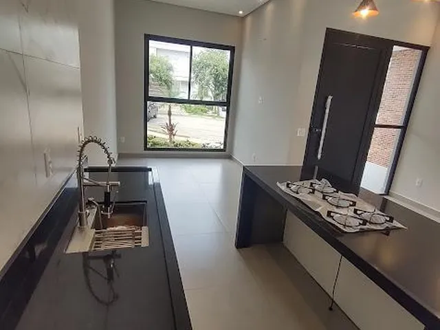 Imagem 11: LINDA CASA À VENDA NO CONDOMÍNIO TERRAS DE SÃO FRANCISCO EM SOROCABA!