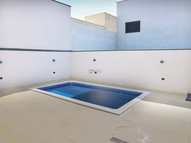Imagem 12: Casa em Condomínio: 3 Quartos, 3 Suítes, 2 Salas, 4 Banheiros, 4 Vagas, 209,10m² em