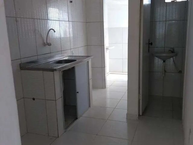 Imagem 1: Aluguel casa 1 andar com 03 quartos e 01 banheiro ao lado do RioMar
