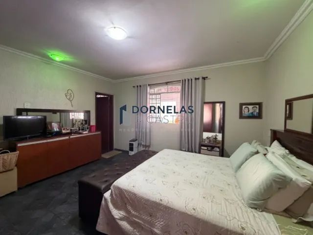Imagem 4: CASA COLONIAL COND. FECHADO NO GUARÁ TERRENO DE 778,00M² FÁCIL SAÍDA PARA EPTG