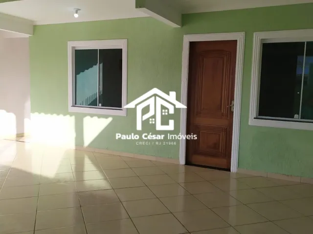 Imagem: Casa a poucos metros da lagoa e do centro