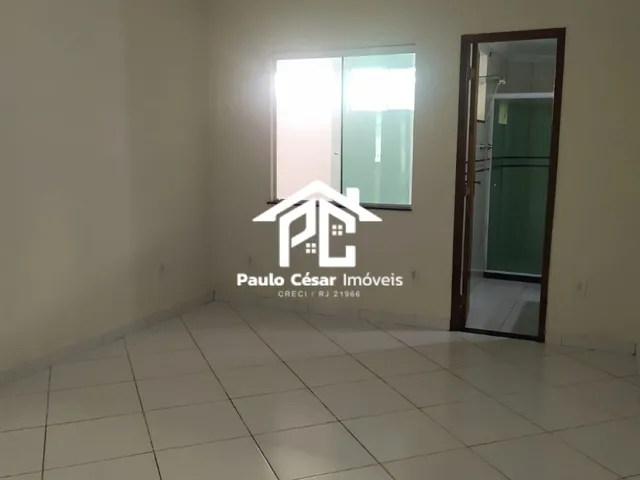 Imagem 7: Casa a poucos metros da lagoa e do centro da cidade, composta por 02 quartos, sendo 01