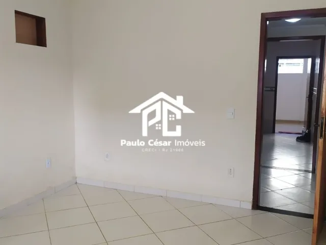 Imagem 6: Casa a poucos metros da lagoa e do centro da cidade, composta por 02 quartos, sendo 01