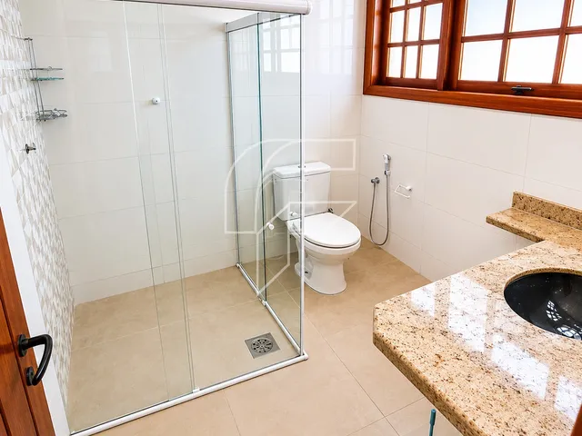 Imagem 13: Casa a venda com 5 quartos, lazer completo, 5 minutos da praia em Guarapari ES