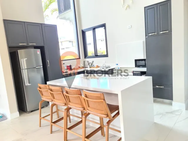 Imagem 4: Casa à venda no Mosaico Essence em Mogi das Cruzes 3 suítes, mobiliada e piscina