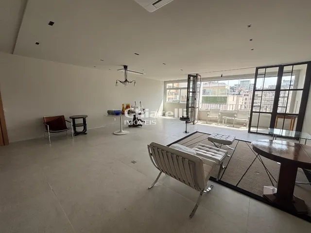 Imagem 3: Apartamento 4 quartos, 1ª quadra da Praia de Icaraí, c/ varanda e 2 vagas na garagem