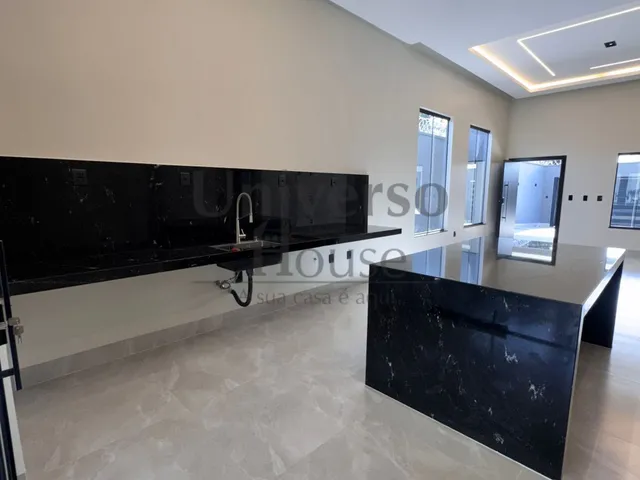 Imagem 5: Casa Alto Padrão em Residencial Solar Bougainville, Goiânia/GO