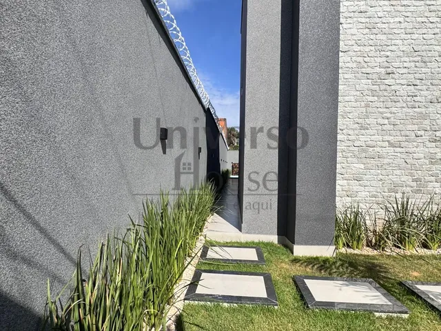 Imagem 6: Casa Alto Padrão em Residencial Solar Bougainville, Goiânia/GO