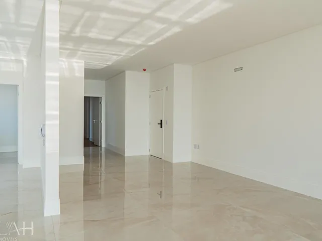 Imagem 4: Belíssimo Apartamento de Luxo em Itapema