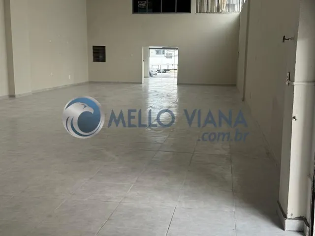 Imagem 9: Excelente loja comercial na Avenida principal da cidade, com 413m², 2 mezaninos, 1