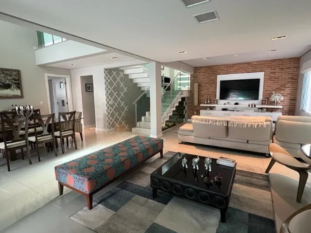 Imagem 9: Comprar/vendo Casa sobrado, mobiliada, à venda ou locação no condomínio de alto