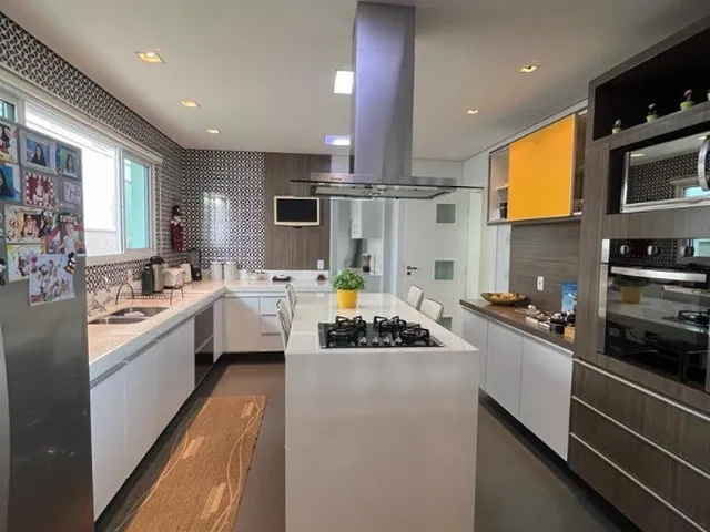 Imagem 15: Comprar/vendo Casa sobrado, mobiliada, à venda ou locação no condomínio de alto