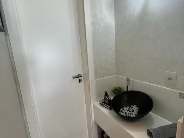 Imagem 12: Comprar/vendo Casa sobrado, mobiliada, à venda ou locação no condomínio de alto