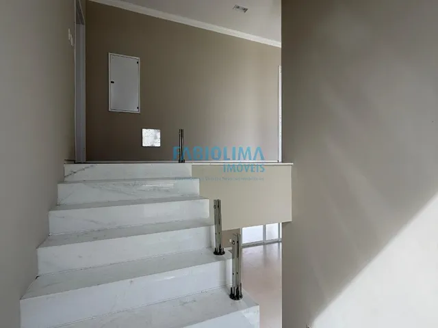 Imagem 4: Casa a venda 5 suites em Busca Vida, Abrantes