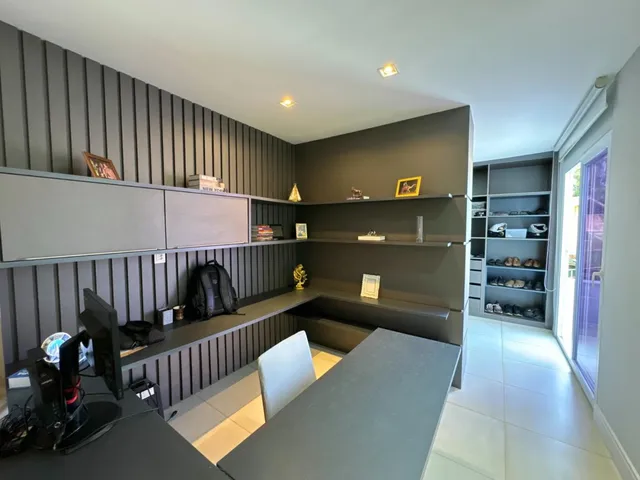 Imagem 10: Casa em condomínio com 4 dormitórios