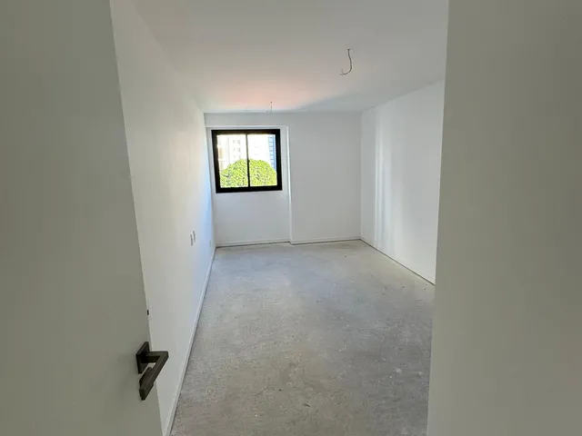 Imagem 7: Apartamento com 4 dormitórios