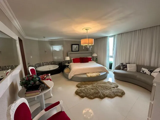 Imagem 2: Casa em condomínio com 6 dormitórios