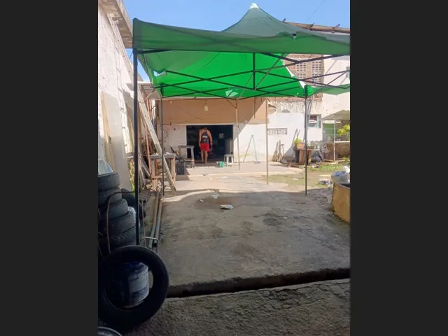 Imagem 13: Terreno com Estrutura Construída (Precisa de Reforma