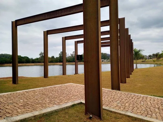 Imagem 2: Lotes a venda em condomínio fechado em Sete Lagoas. Empreendimento pronto para