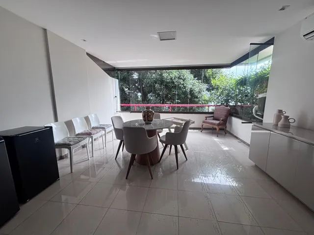 Imagem 15: A 5ª Avenida Imóveis selecionou essa raríssima unidade no Residencial Andy Warhol