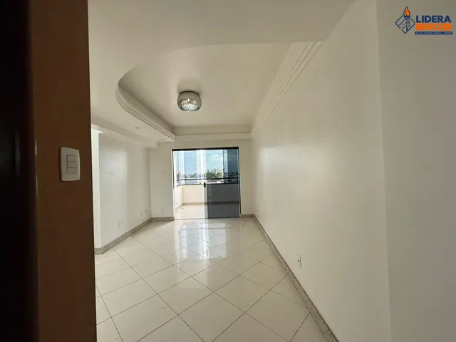 Imagem: O apartamento possui 3 Dormitórios, 1 Suíte, 2 Banheiros,
