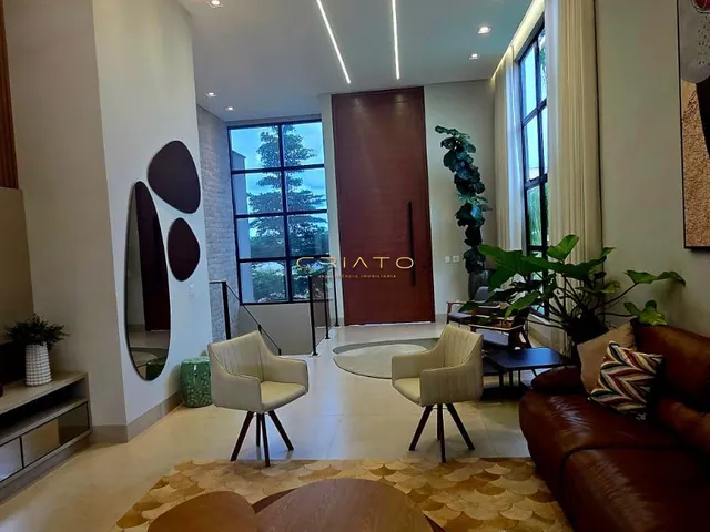 Imagem 5: SOBRADO com 5 suítes plenas, 320M² de área construída - COND. DO LAGO - Goiânia