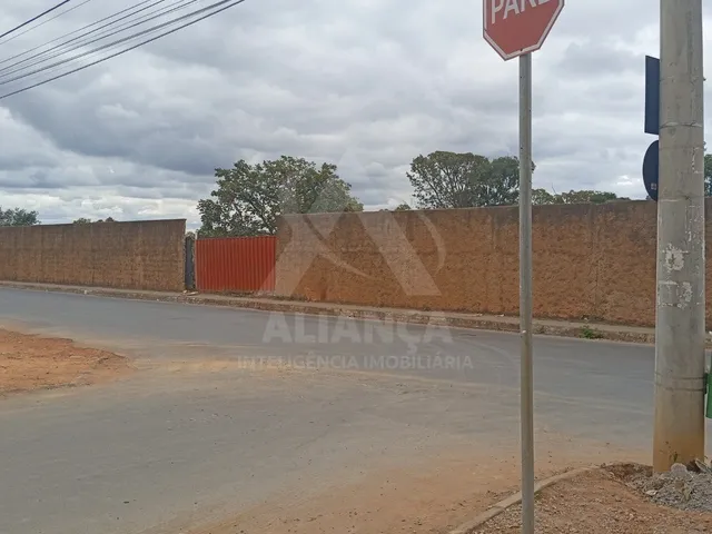 Imagem 3: TERRENO COMERCIAL em MONTES CLAROS - MG, VILA EXPOSIÇÃO
