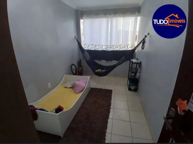Imagem 2: Apartamento à venda no Guará II, Brasília-DF: 2 quartos, 1 sala, 1 banheiro, 46m² de