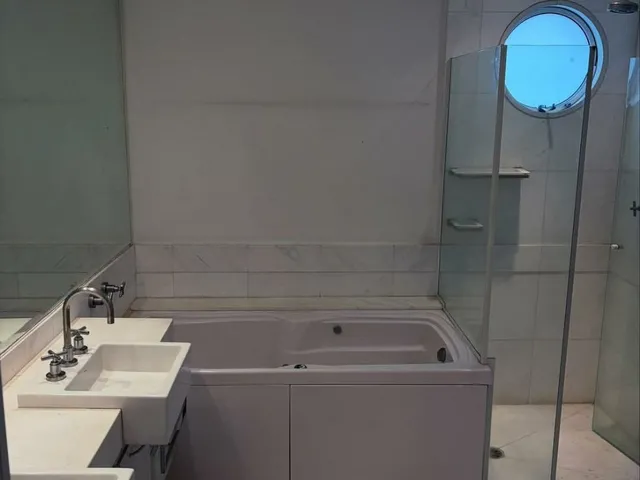 Imagem 7: Apartamento de luxo na Vila Nova Conceição: 2 quartos, 2 suítes, 4 salas, 5 banheiros